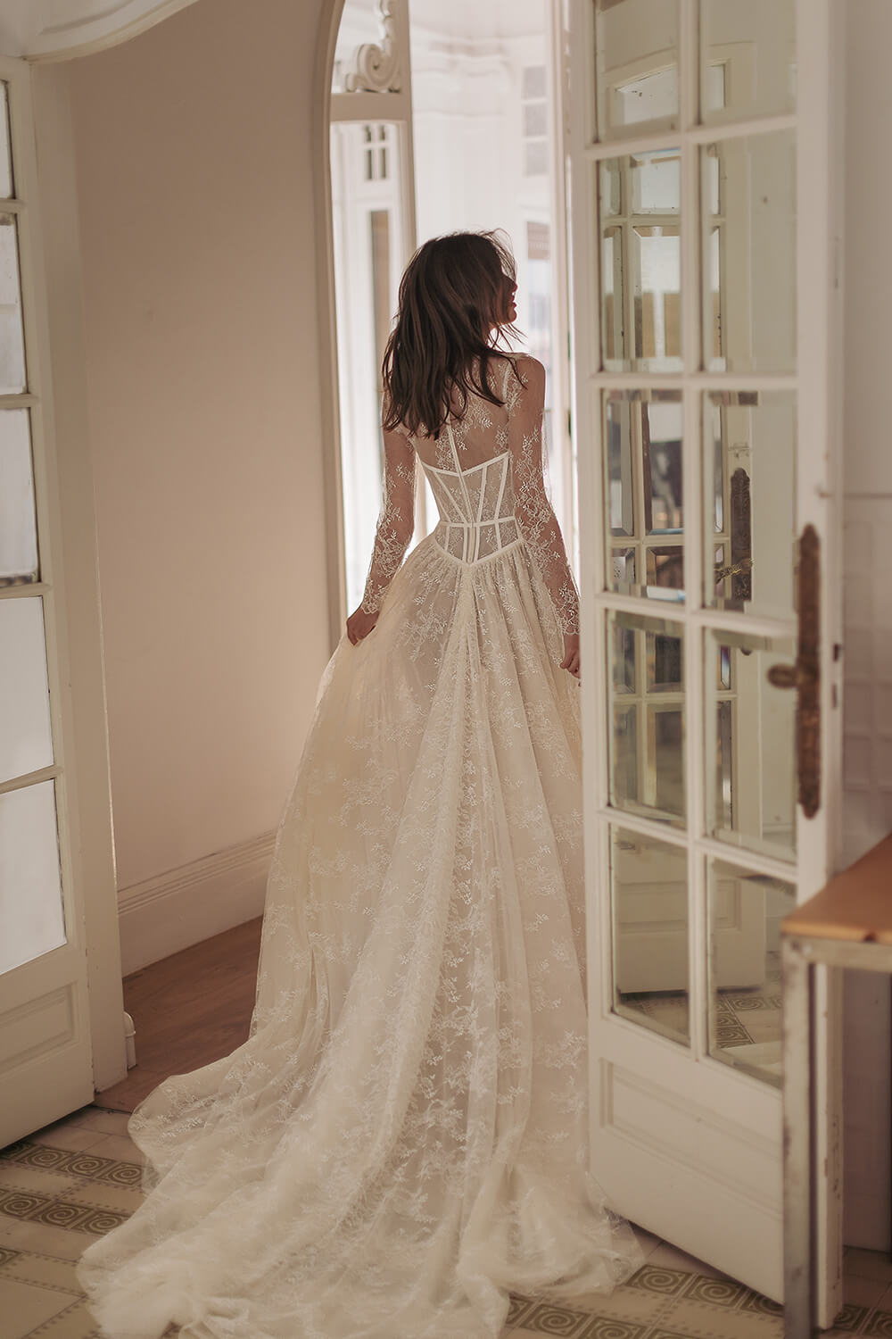 Buy LEGEND | Bridal Dresses & Gowns | Esposa Buy LEGEND | Bridal Dresses & Gowns | Esposa