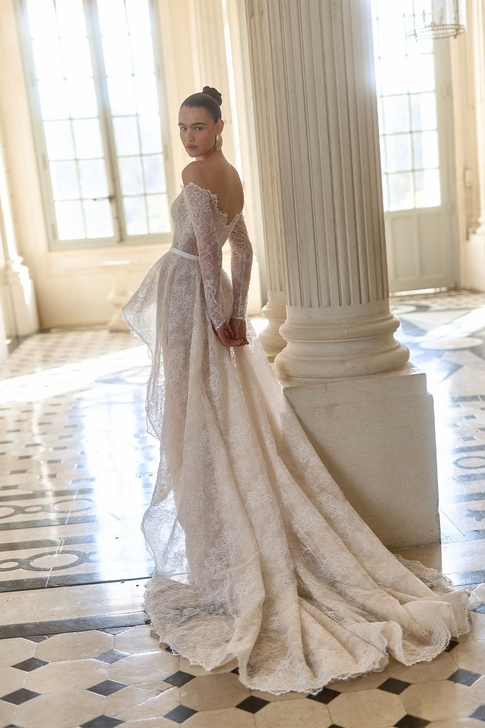 Wona Concept, Lunaria, Serene Off-the-Shoulder Lace Straight Gown | Esposa