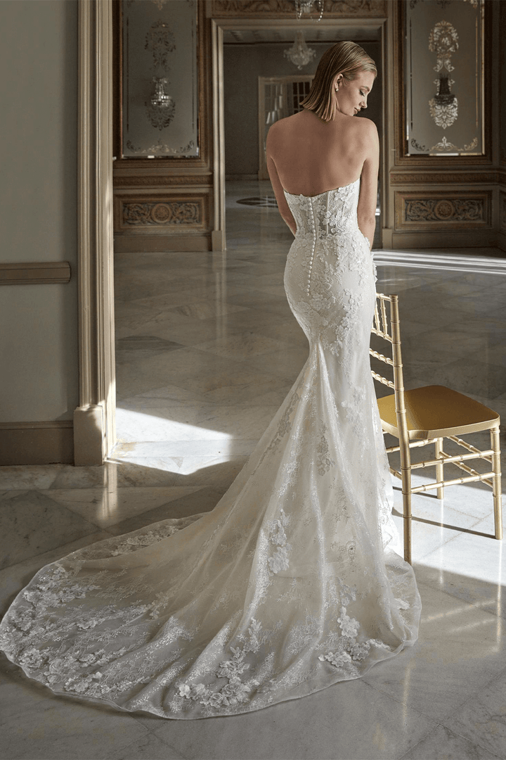 Pronovias Privee, Regal Mermaid Gown | Esposa