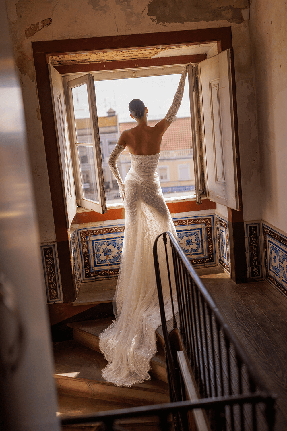 Wona Concept, Lustrous Mermaid Gown | Esposa