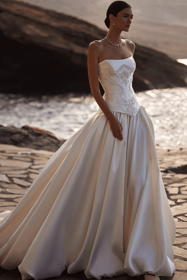 Milla Nova, Exquisite A-Line Gown | Esposa