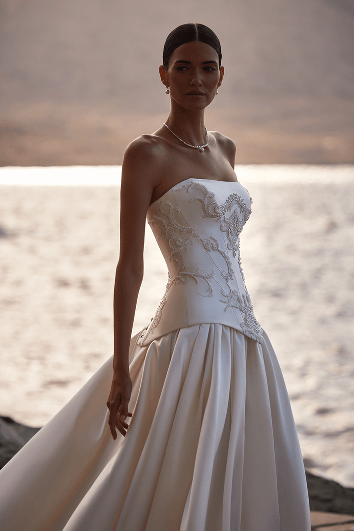 Milla Nova, Exquisite A-Line Gown | Esposa