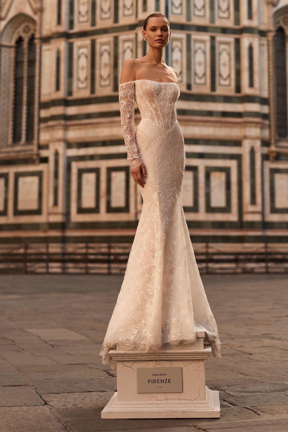 Milla Nova, Cassaria, Off-the-Shoulder Lace Mermaid Bridal Gown | Esposa