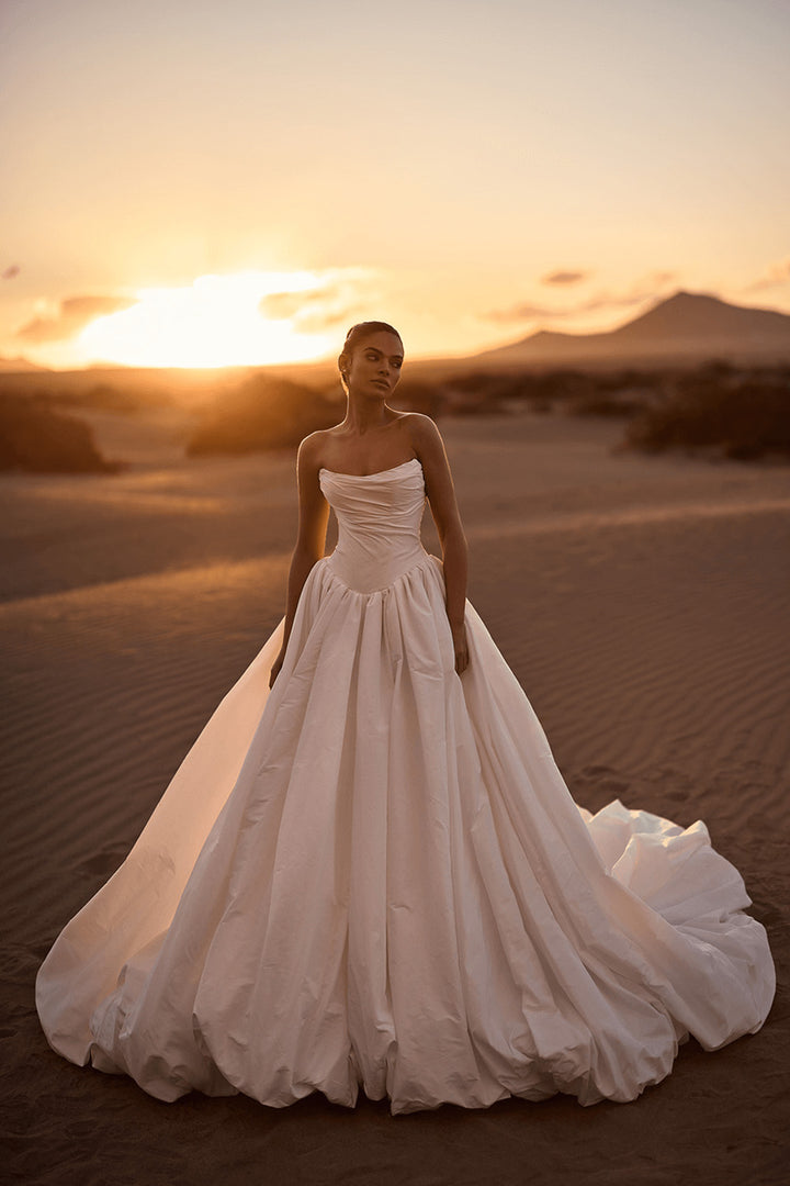 Milla Nova, Noir, Voluminous Ball Gown | Esposa