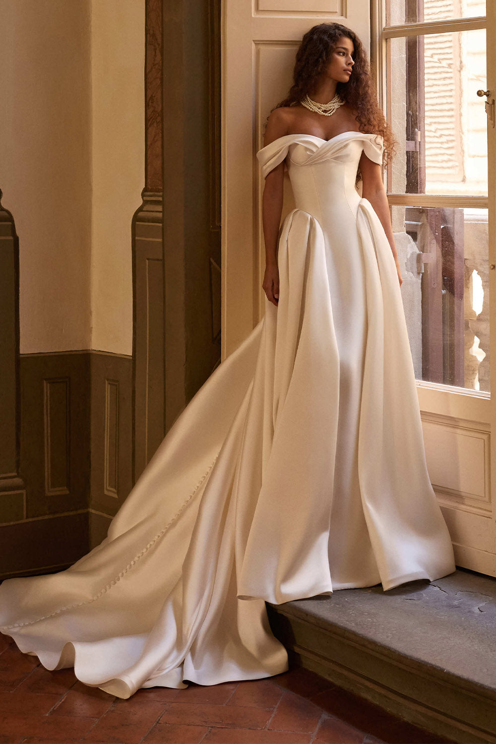 Milla Nova, Yanina, Majestic Mikado Ball Gown | Esposa