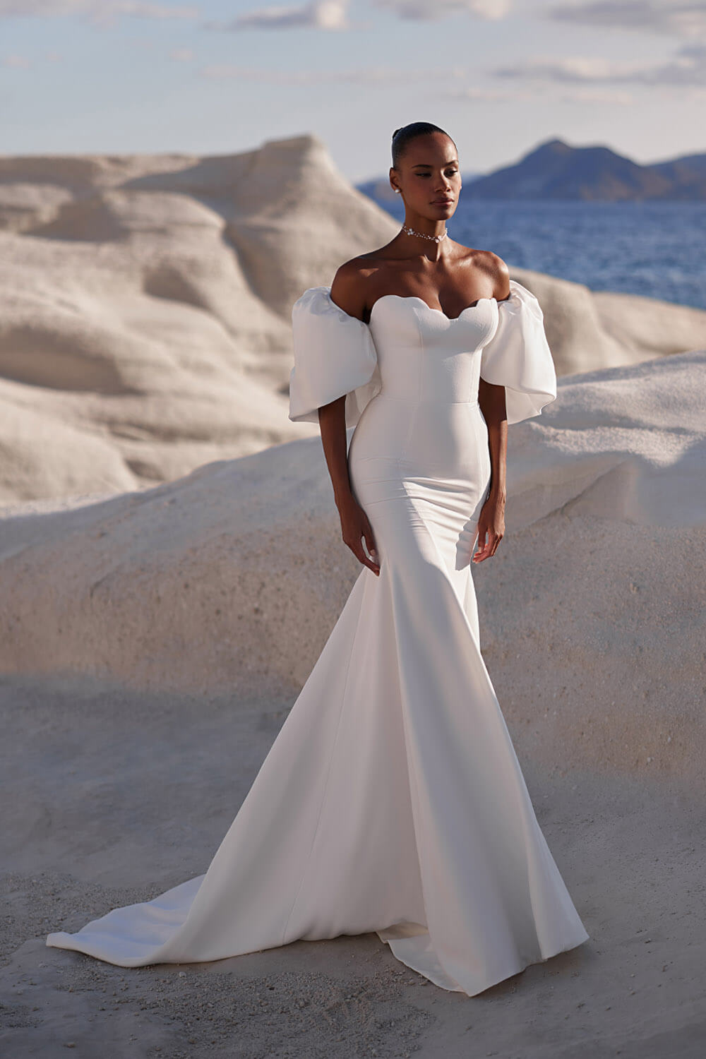 Eva Lendel, Simple Corset Dress | Esposa