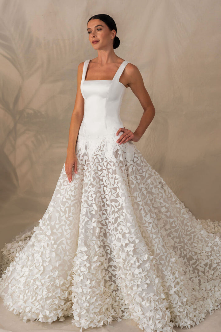 Kristie Romanos, Square Neckline Gown | Esposa