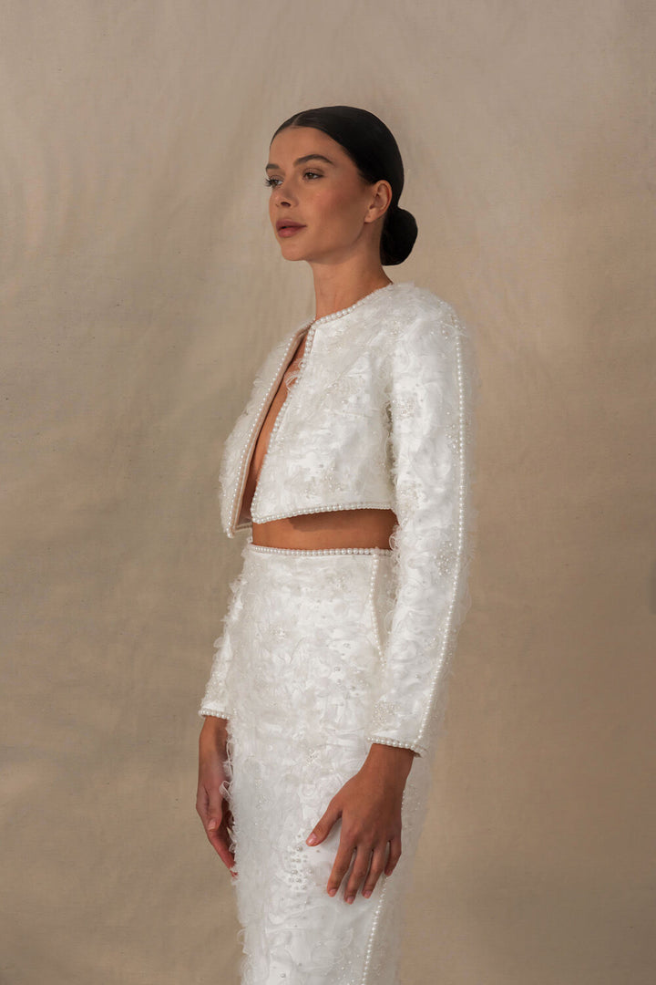 Kristie Romanos, Two-Pieces Ensemble | Esposa