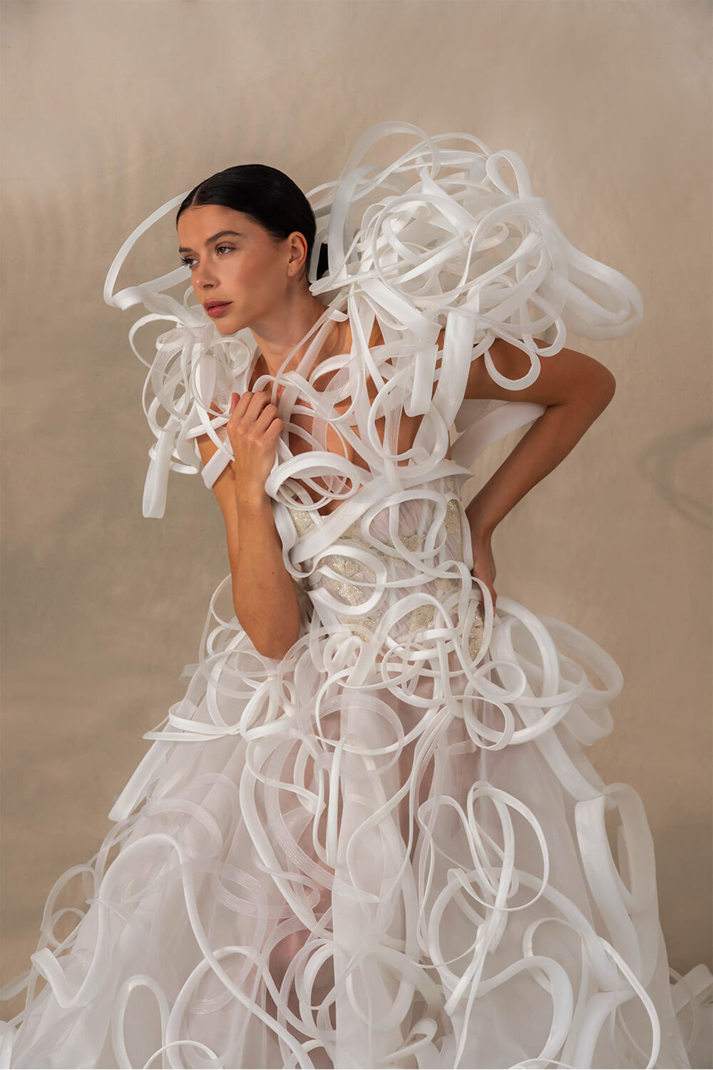 Kristie Romanos, Artistic 3D Gown | Esposa