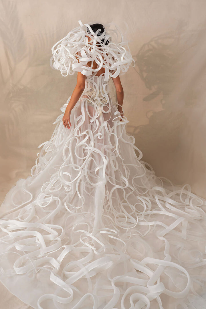Kristie Romanos, Artistic 3D Gown | Esposa
