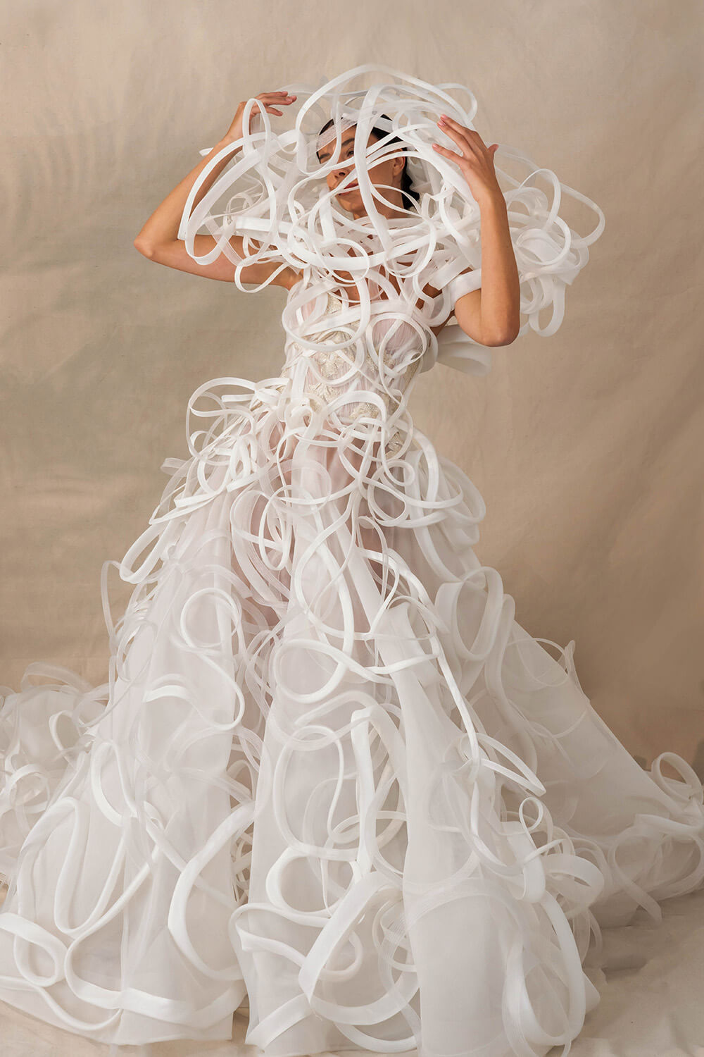 Kristie Romanos, Artistic 3D Gown | Esposa