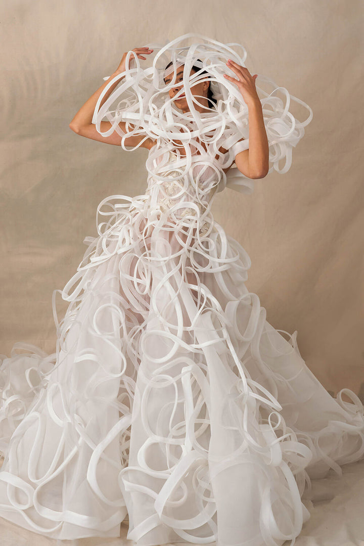 Kristie Romanos, Artistic 3D Gown | Esposa