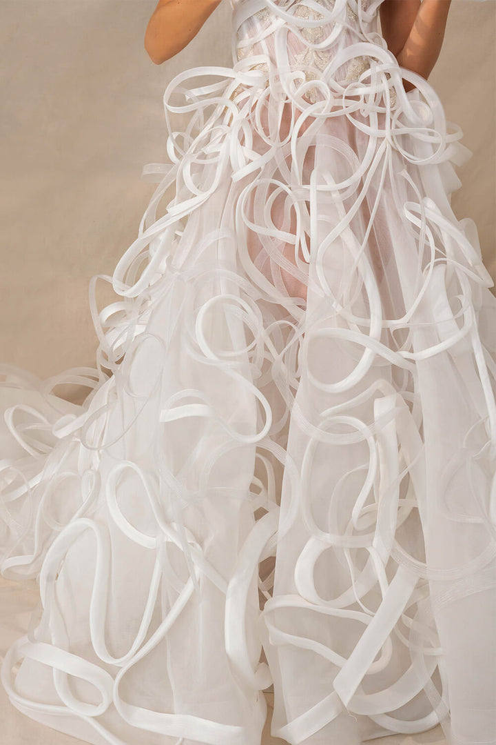 Kristie Romanos, Artistic 3D Gown | Esposa