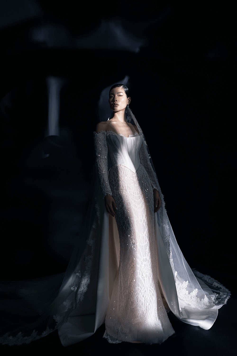 Nova Bella, Elegant Straight Gown | Esposa