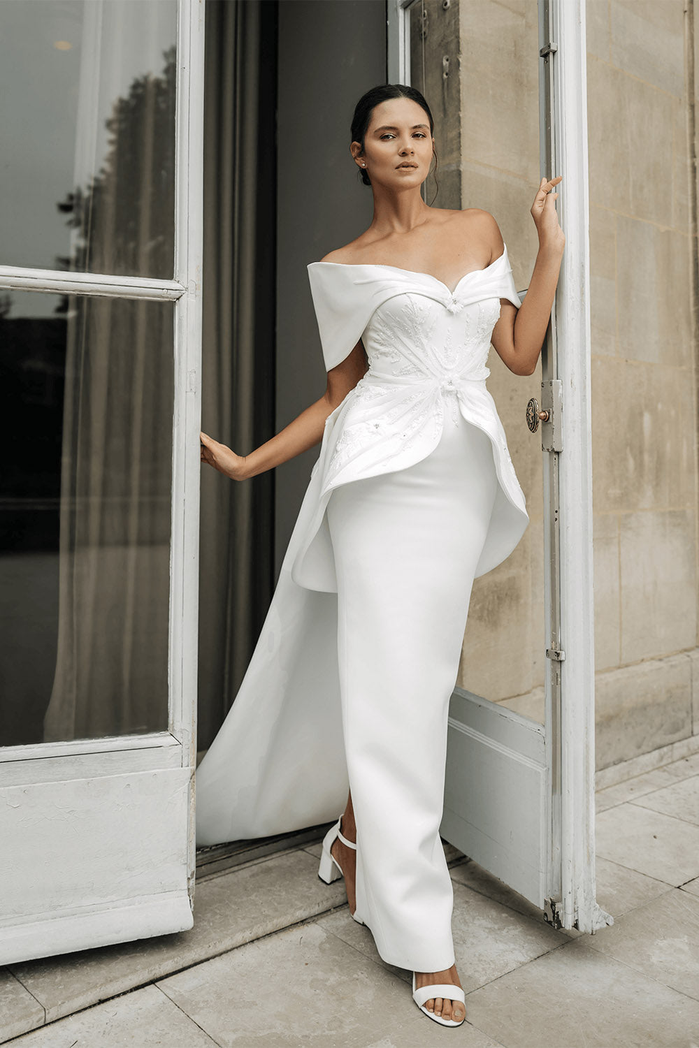 Nova Bella, Striking Column Gown | Esposa