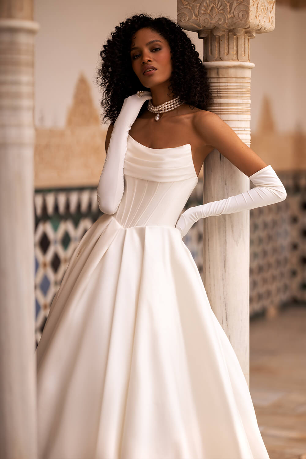 Wona Concept, Corset Bodice Gown | Esposa