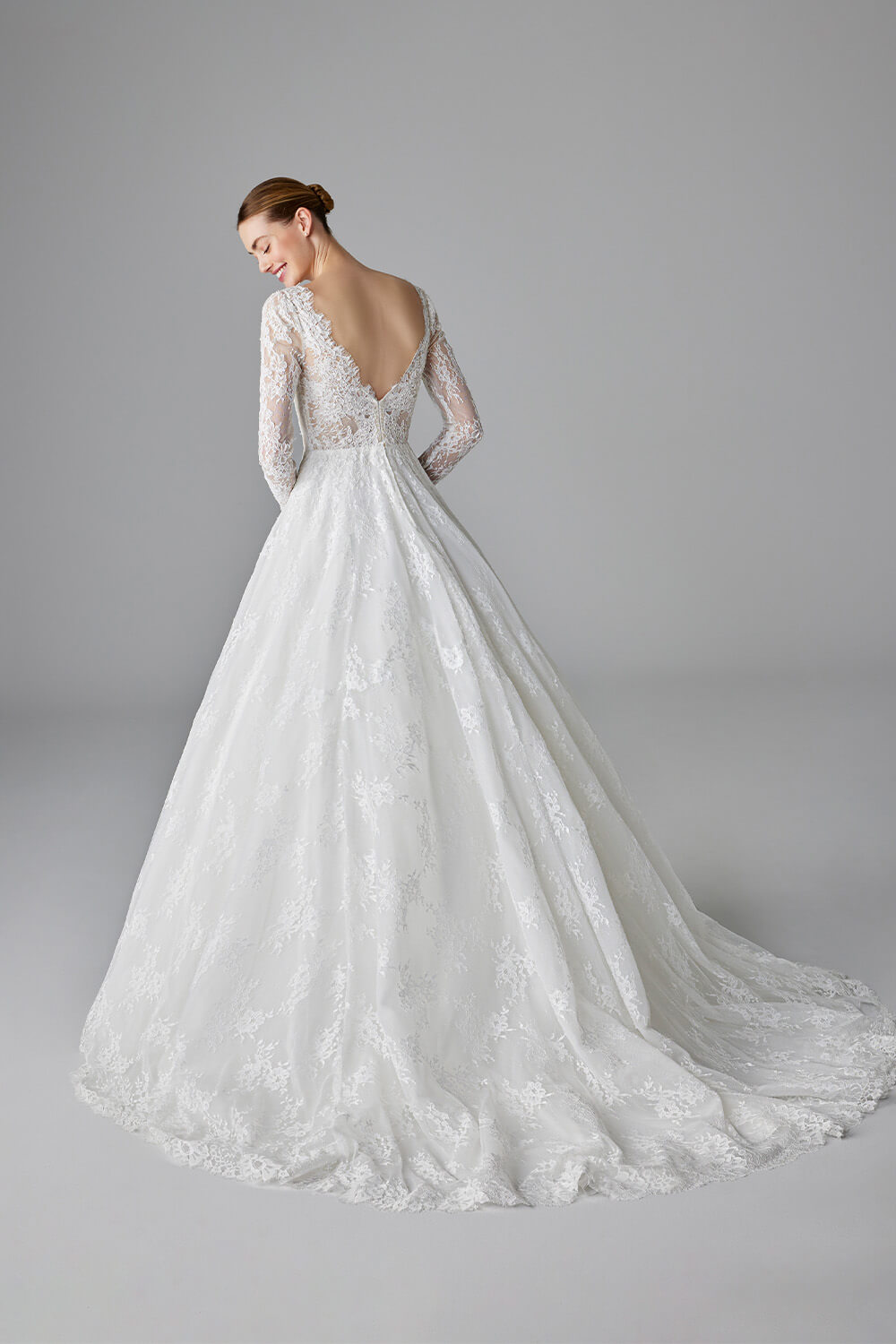 Buy PARADIS | Bridal Dresses & Gowns | Esposa Buy PARADIS | Bridal Dresses & Gowns | Esposa