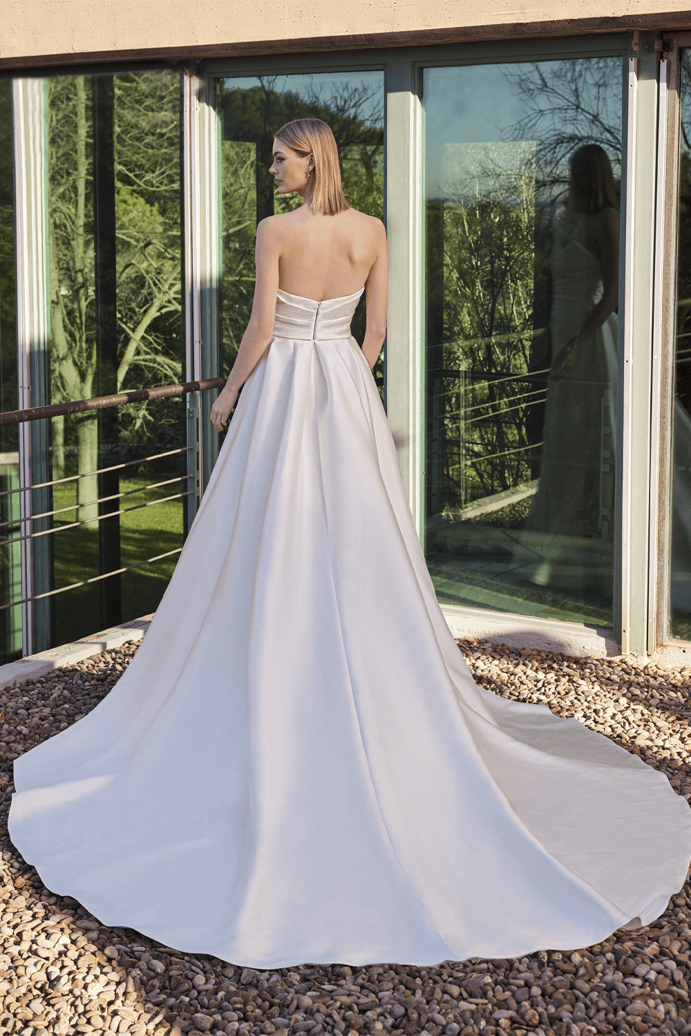 Pronovias, Refined Mermaid Gown | Esposa
