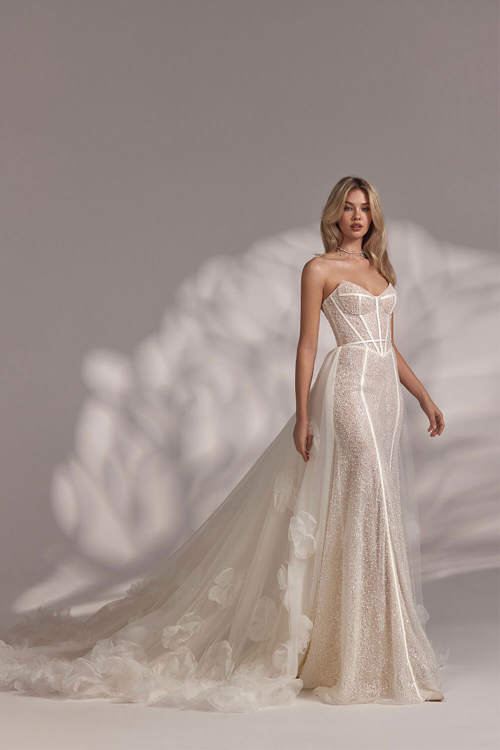 Eva Lendel, Corset Wedding Dress | Esposa