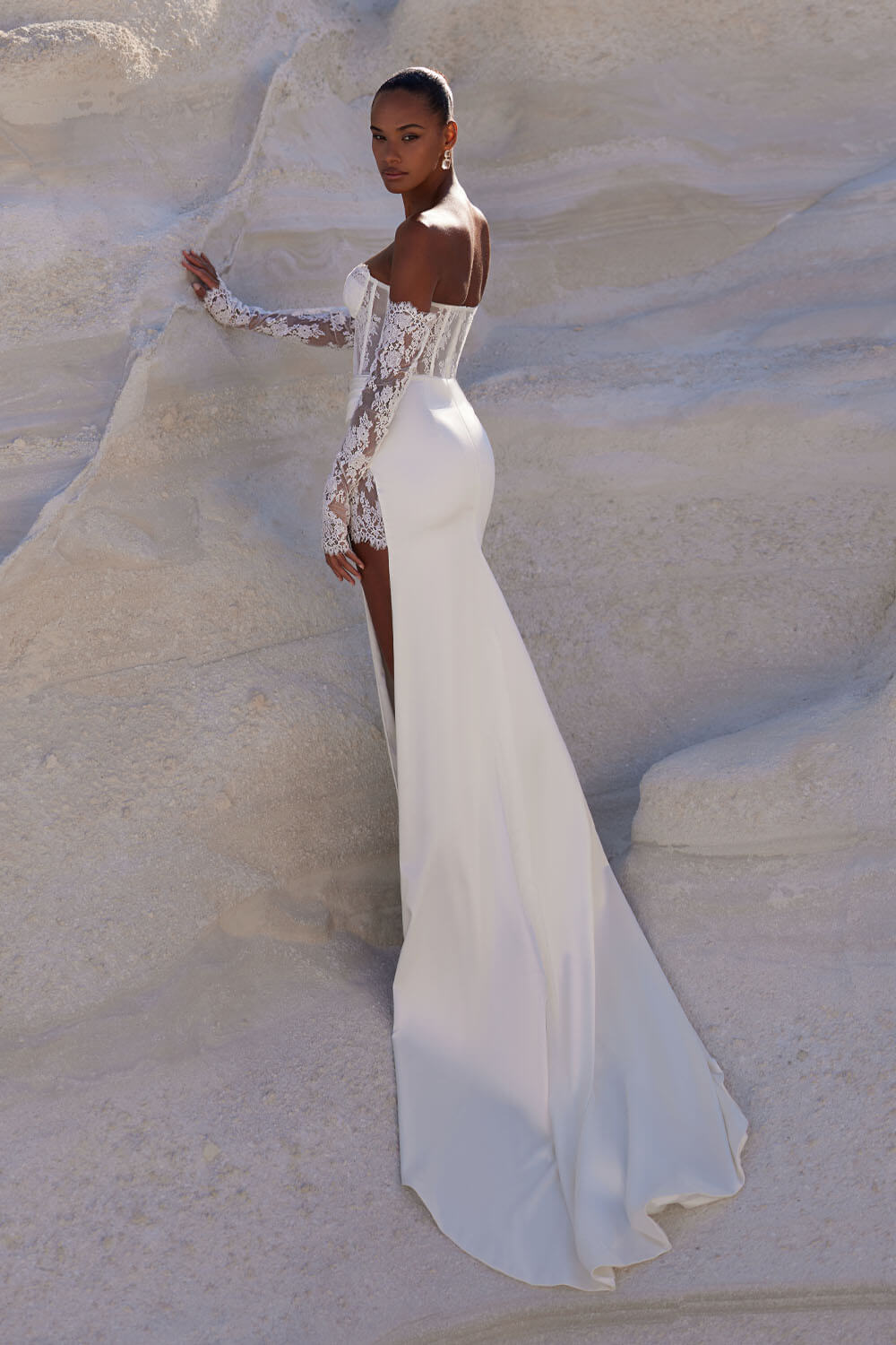 Eva Lendel, Floral Lace Dress | Esposa