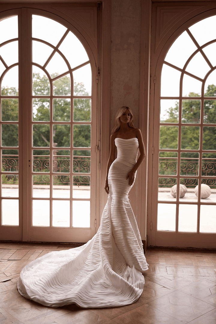 Milla Nova, Organza Mermaid Gown | Esposa 
