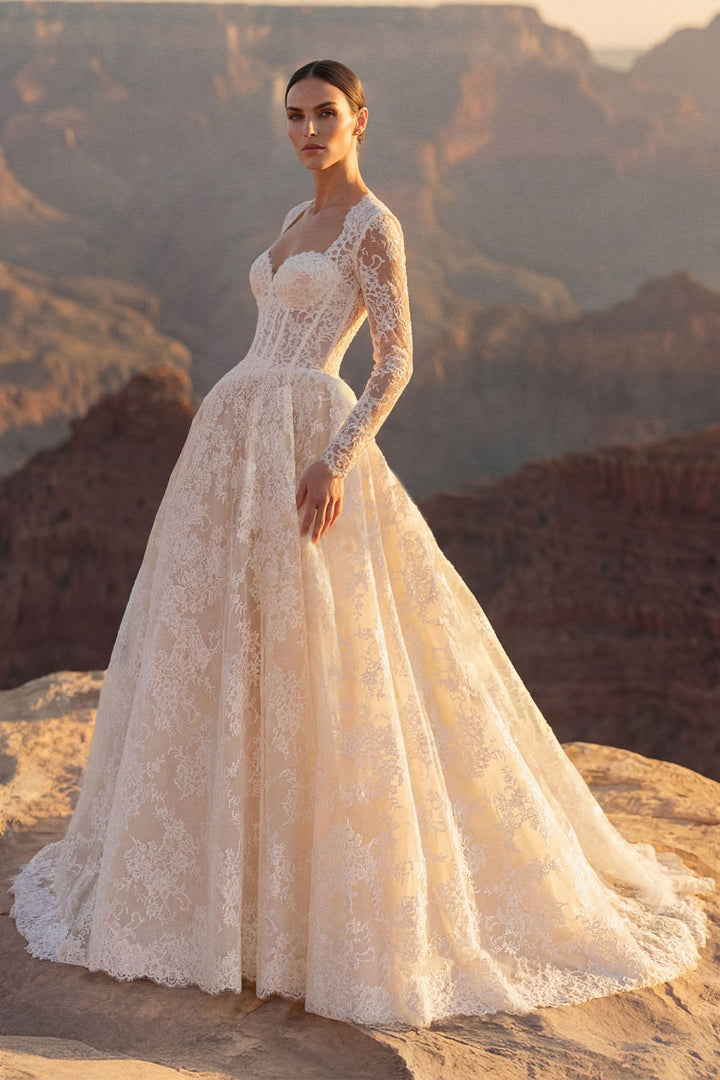 Pronovias, Austra, Romantic Lace Ball Gown | Esposa