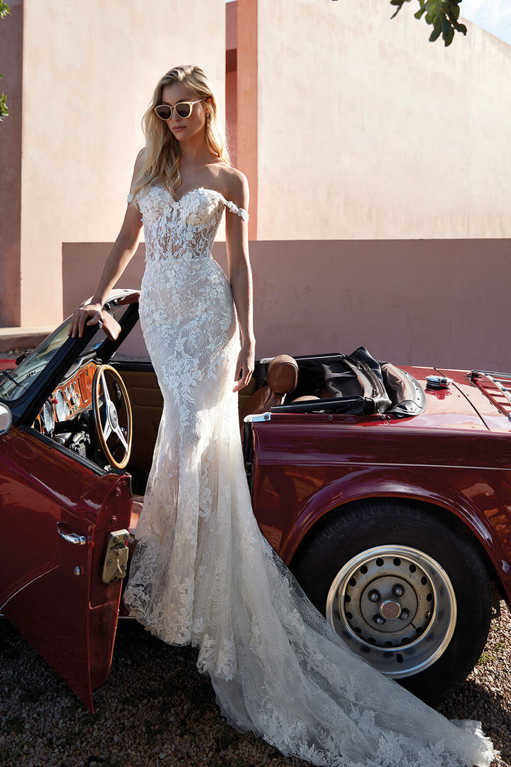 Pronovias, Phuket, Mermaid Floral Gown  | Esposa