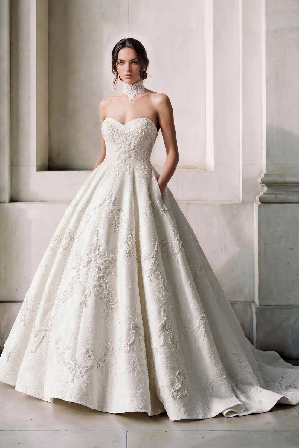 Pronovias Privée, Oxelyn, Embellished Sweetheart Ball Gown | Esposa