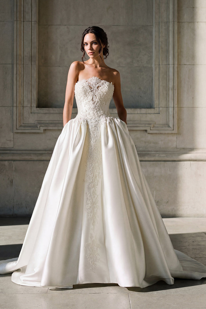 Pronovias Privée, Zexarin, Opulent Satin Ball Gown | Esposa