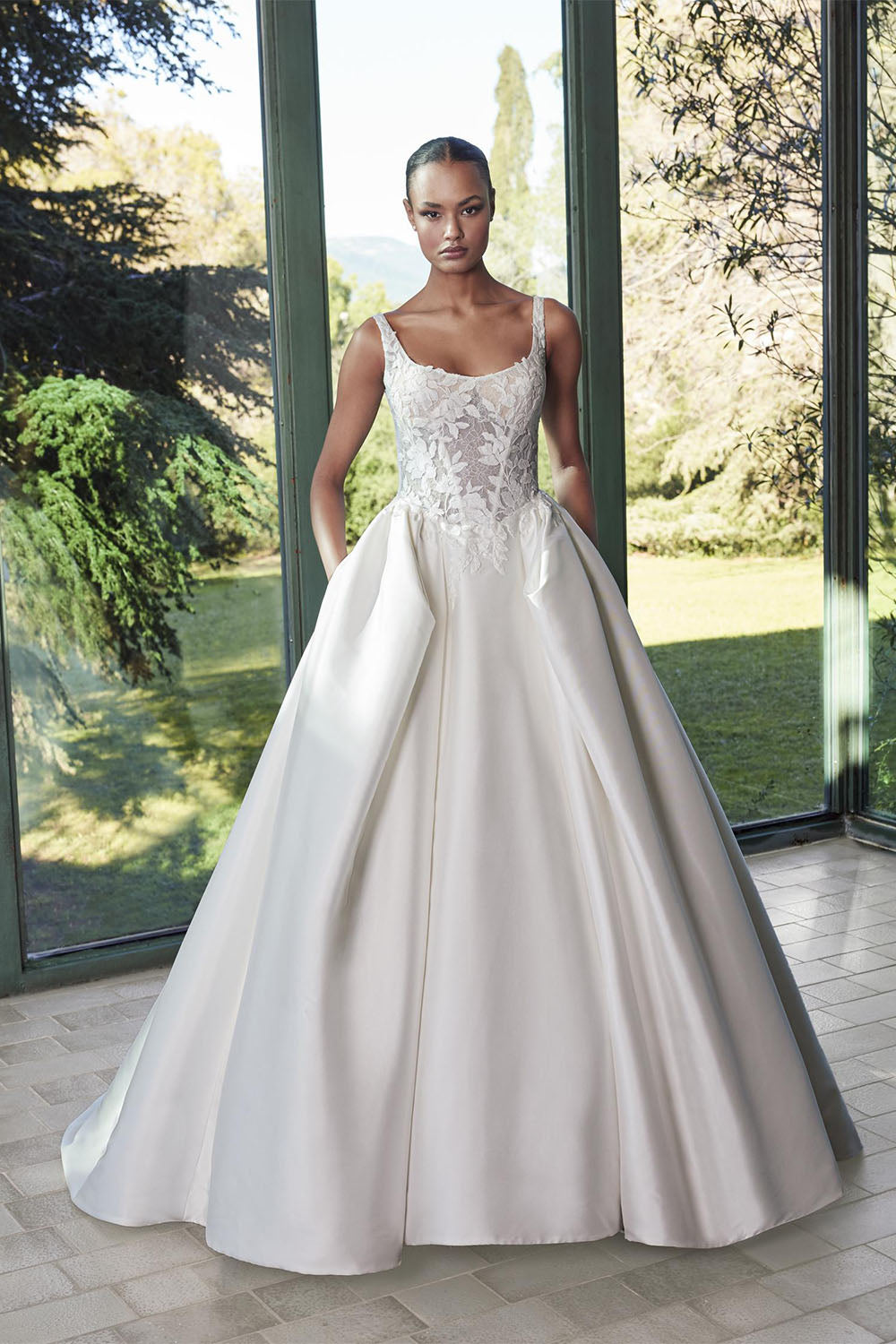 Buy SWANUNLI | Bridal Dresses & Gowns
