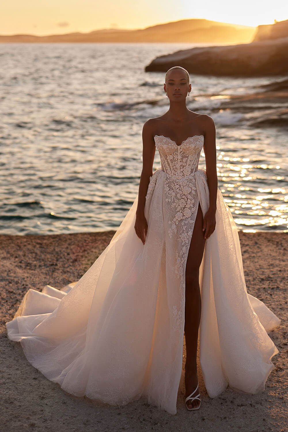 Eva Lendel, Sweetheart Corset Gown | Esposa