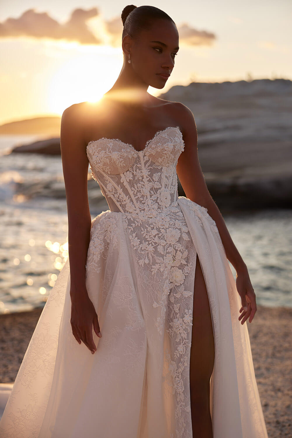 Eva Lendel, Sweetheart Corset Gown | Esposa