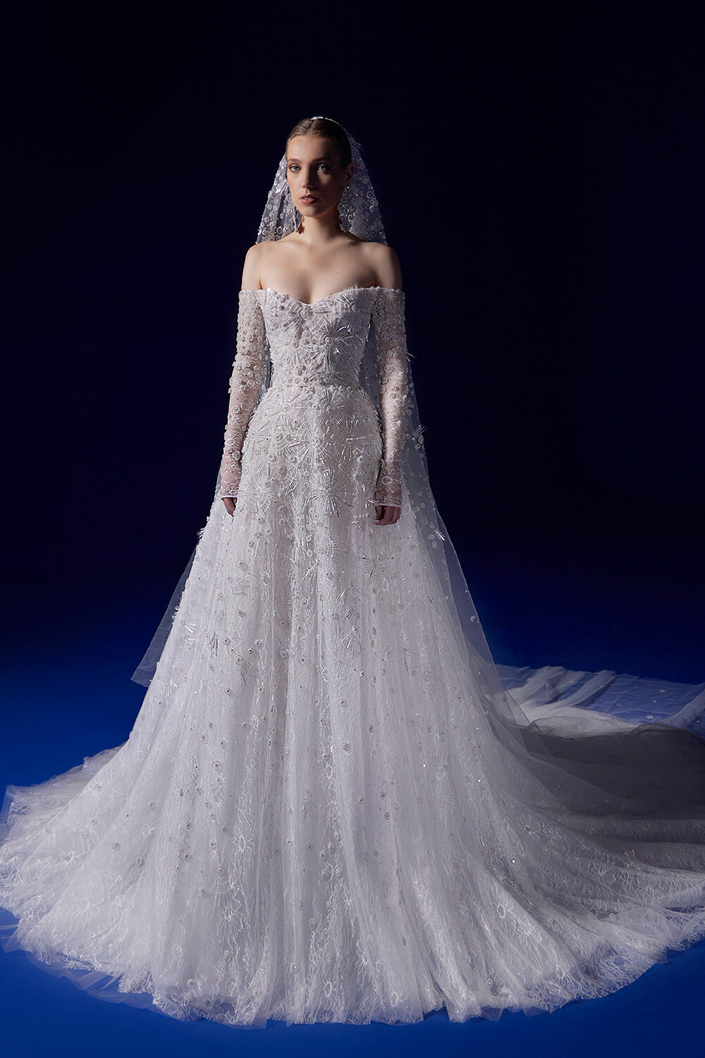 Georges Hobeika, Modern Wedding Dress | Esposa