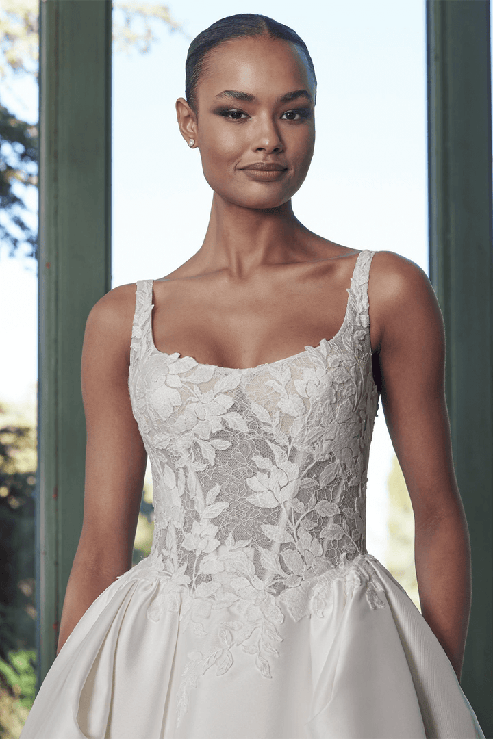 Pronovias, Princess Ball Gown | Esposa