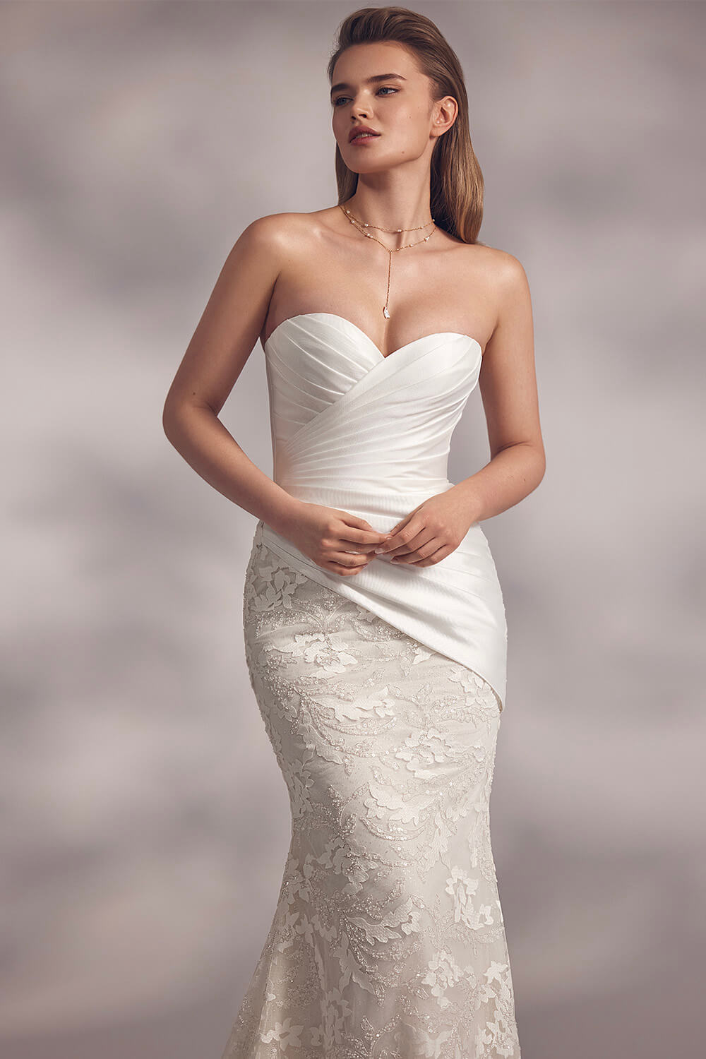 Eva Lendel, Unique Wedding Dress | Esposa