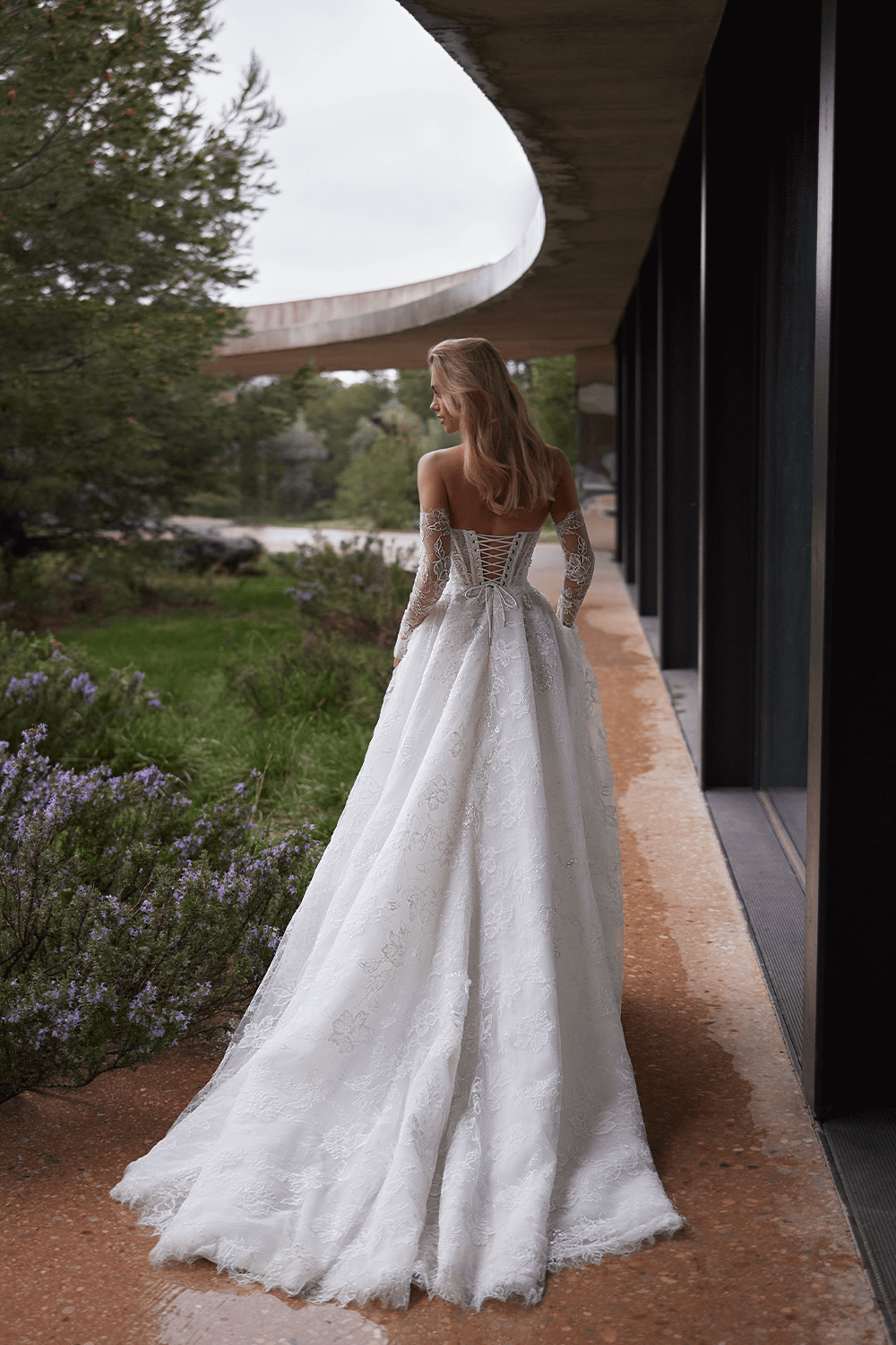 Eva Lendel, Effortless A-Line Gown | Esposa