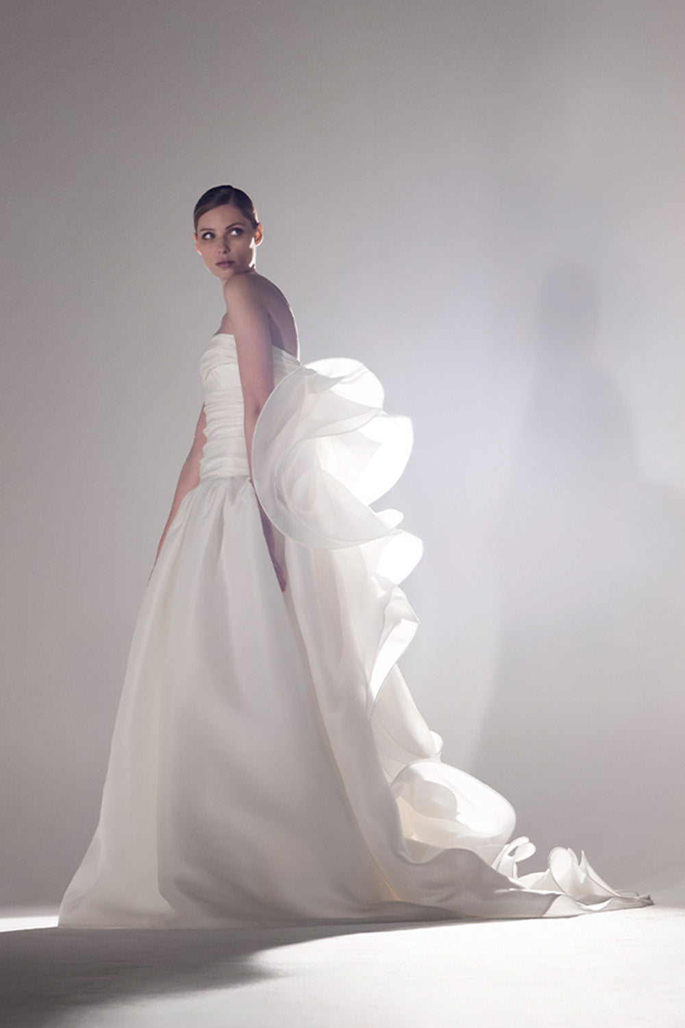 Stephane Rolland, White Angel Striking Ball Gown | Esposa