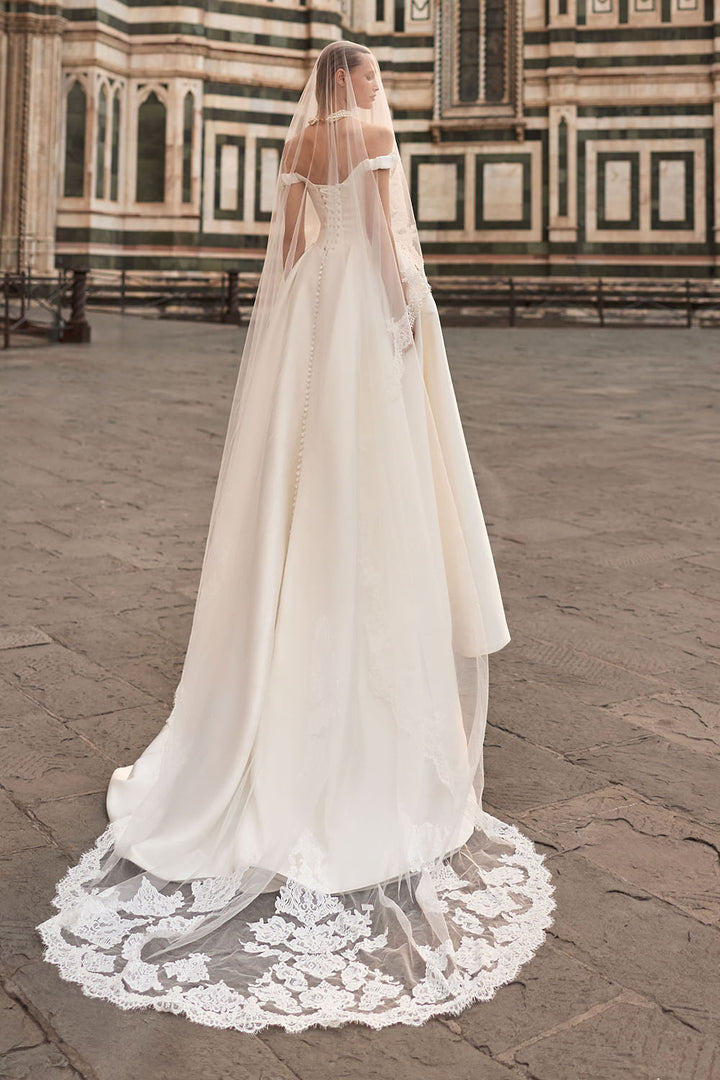 Milla Nova, Sylvielle, Regal Mikado Ball Gown | Esposa