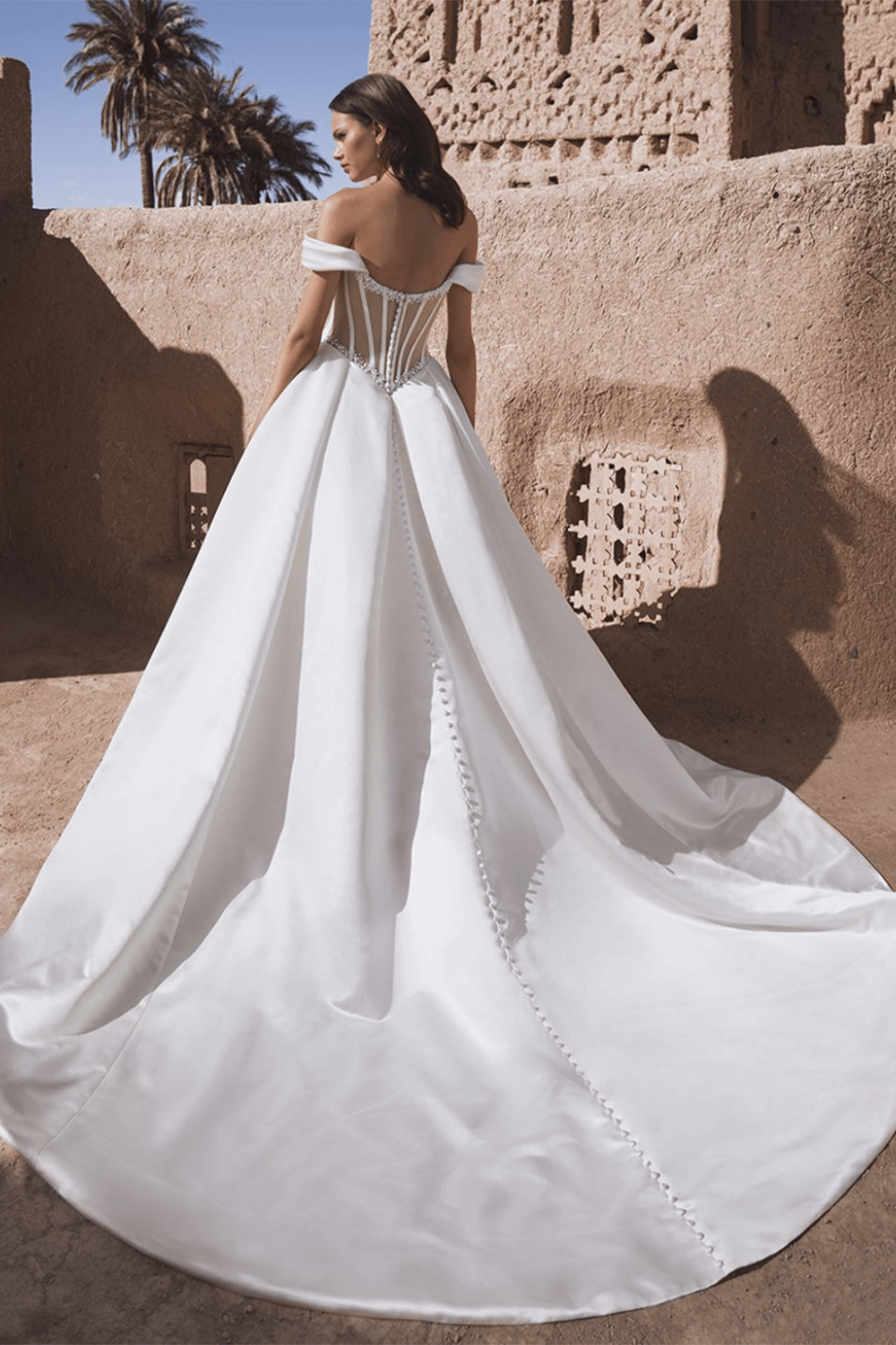 Enzoani Blue, Graceful Ball Gown | Esposa