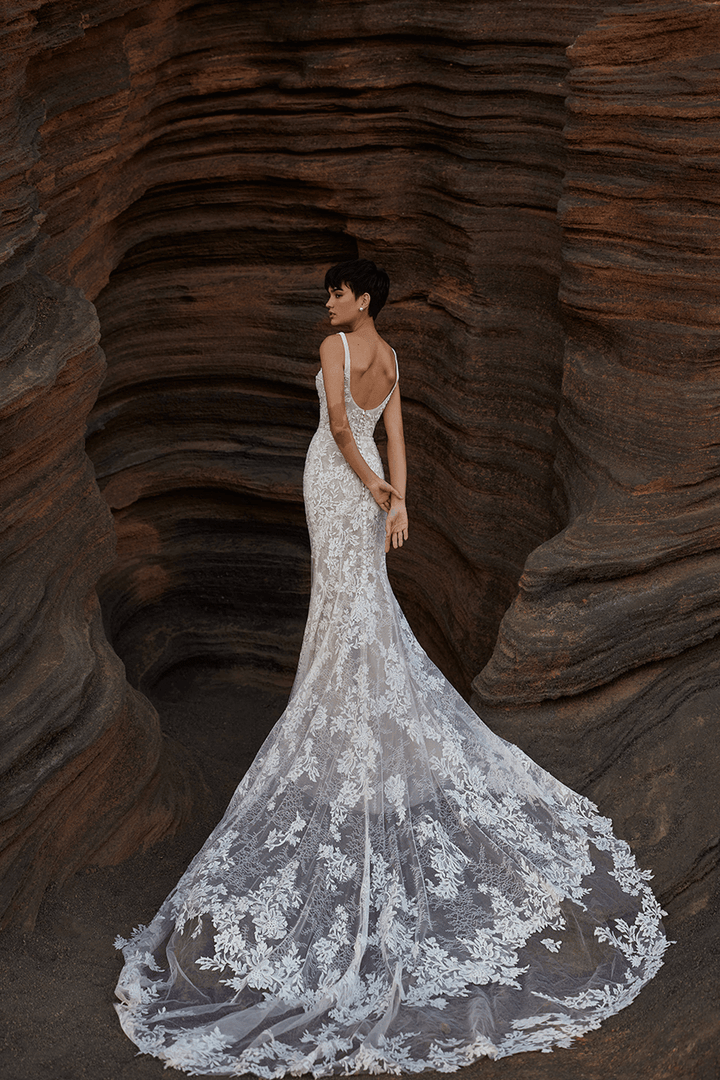 Milla Nova, Enchanting Straight Gown | Esposa