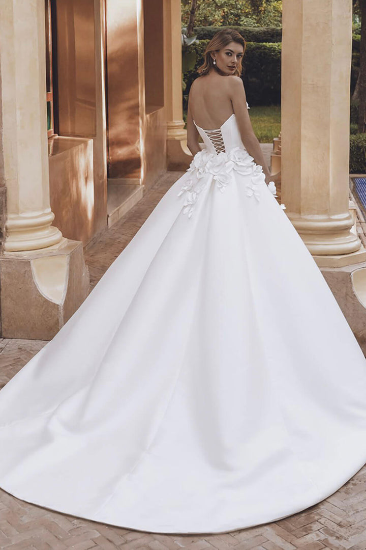 Enzoani, Strapless Wedding Gown | Esposa