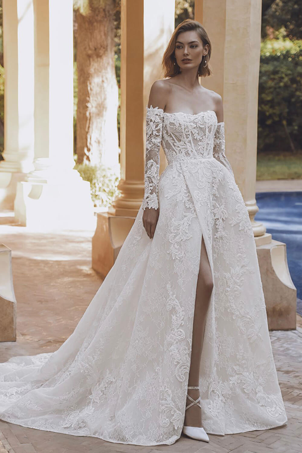 Enzoani, Lace Bridal Gown | Esposa