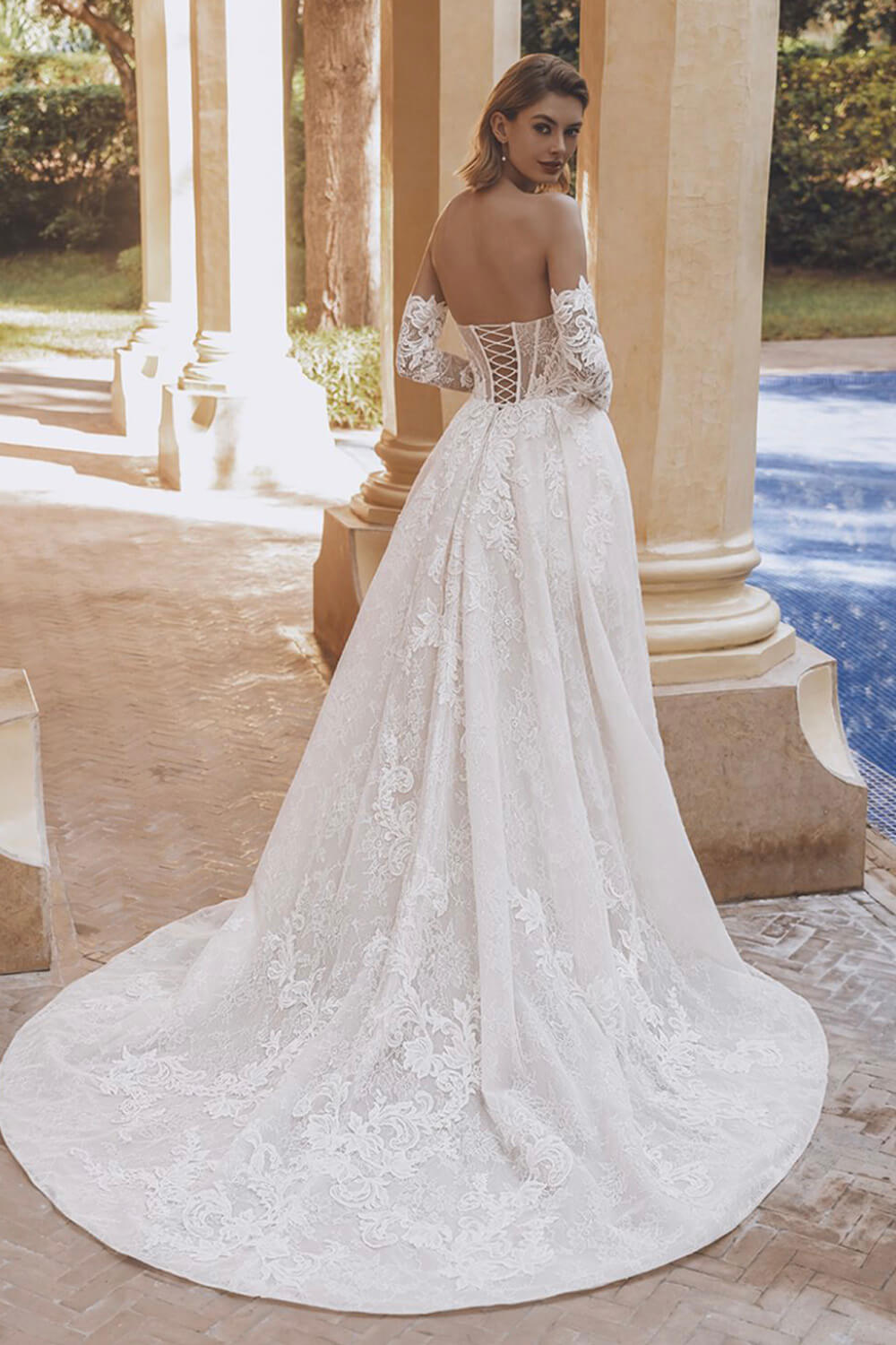 Enzoani, Lace Bridal Gown | Esposa