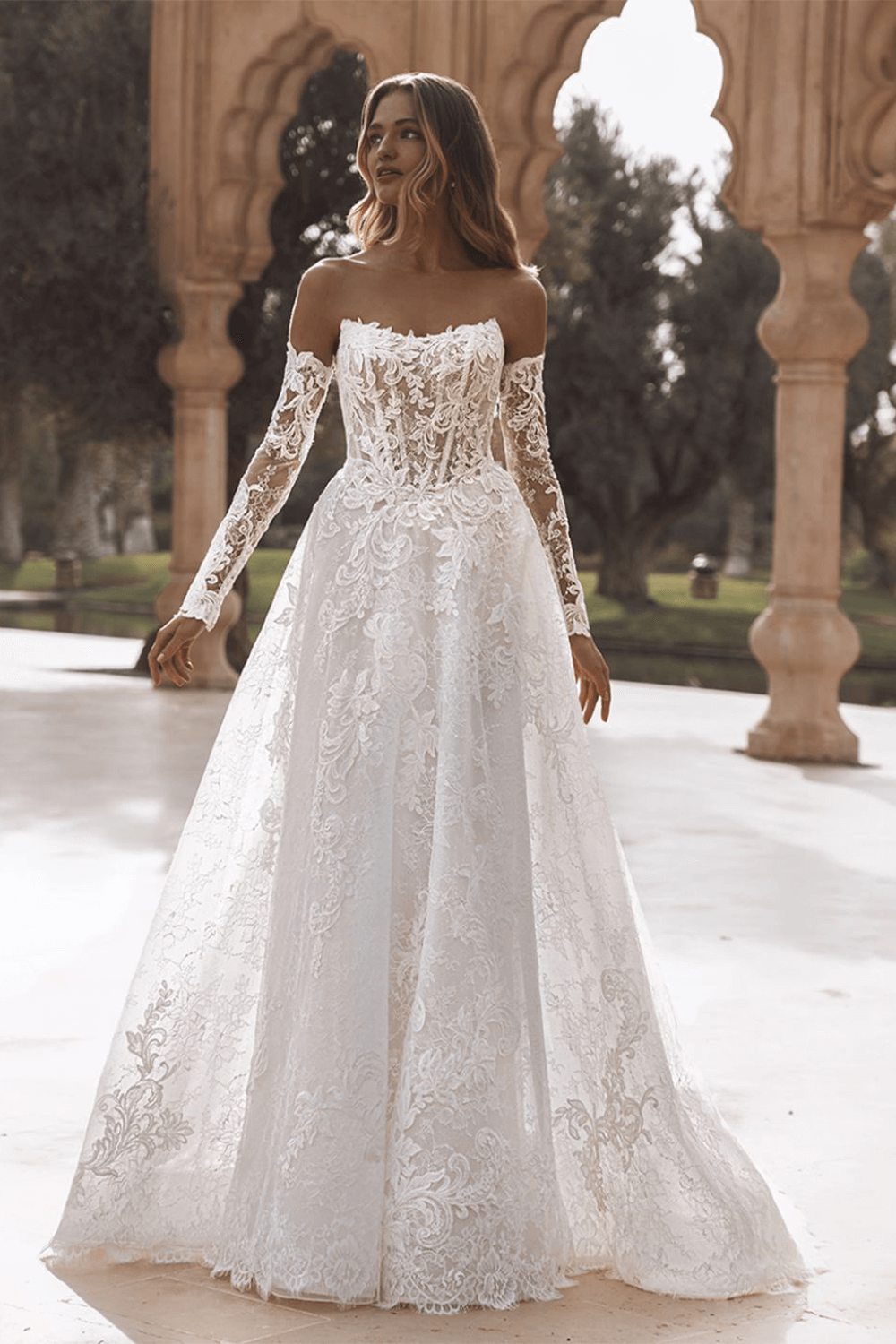 Enzoani, Romantic A-Line Gown | Esposa