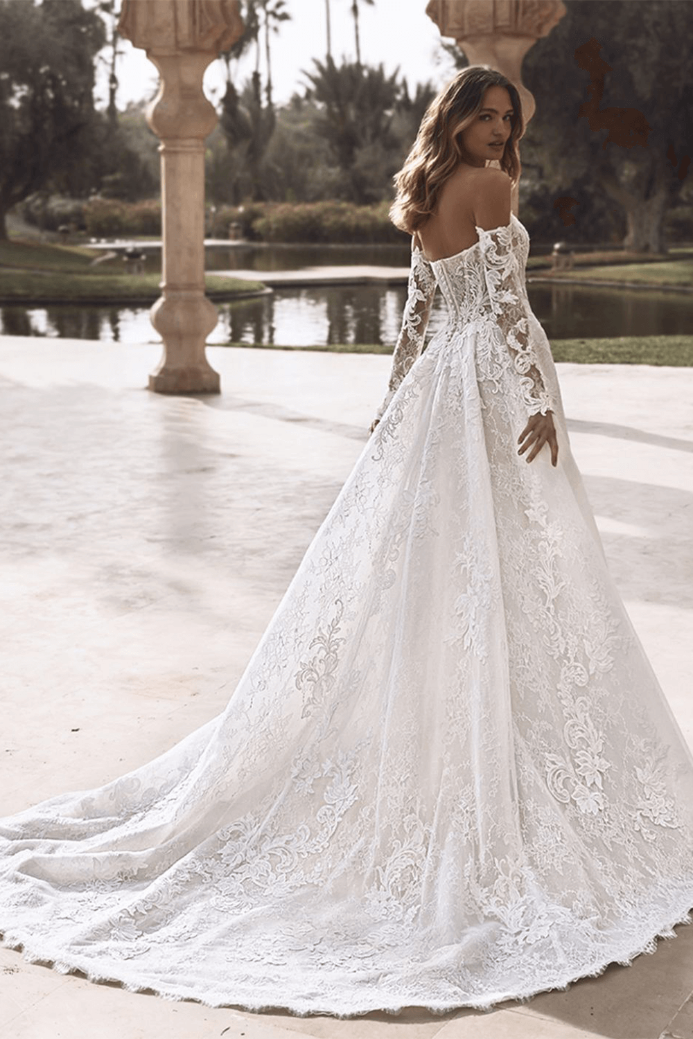Enzoani, Romantic A-Line Gown | Esposa