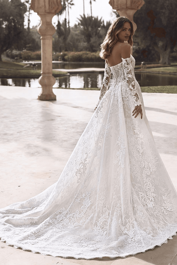 Enzoani, Romantic A-Line Gown | Esposa