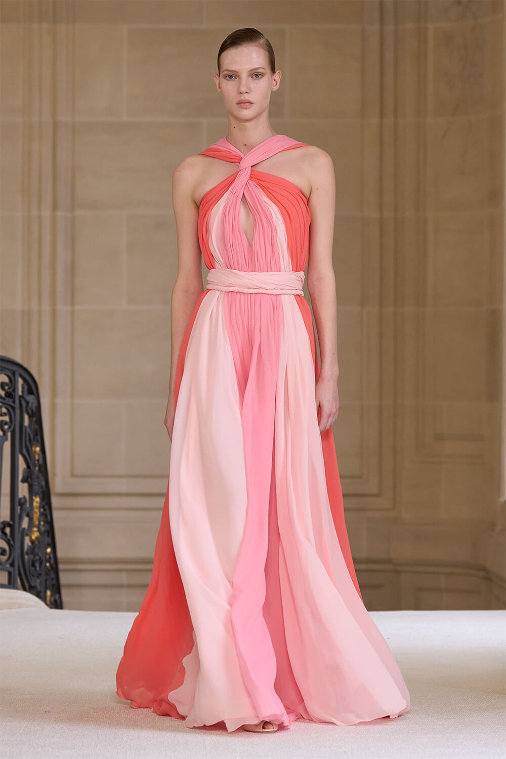 Giambattista Valli, Stunning Evening Dress | Esposa