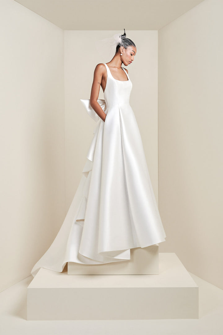 Viktor & Rolf, Bridal Dress With A Bow | Esposa