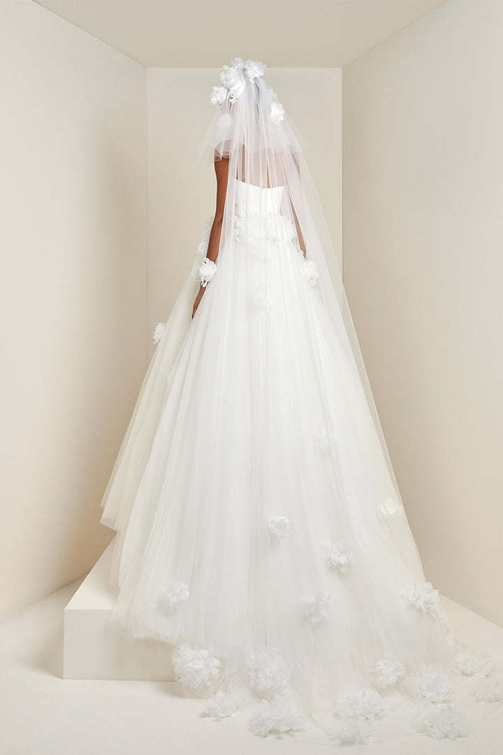 Viktor & Rolf, Strapless Tulle Gown | Esposa