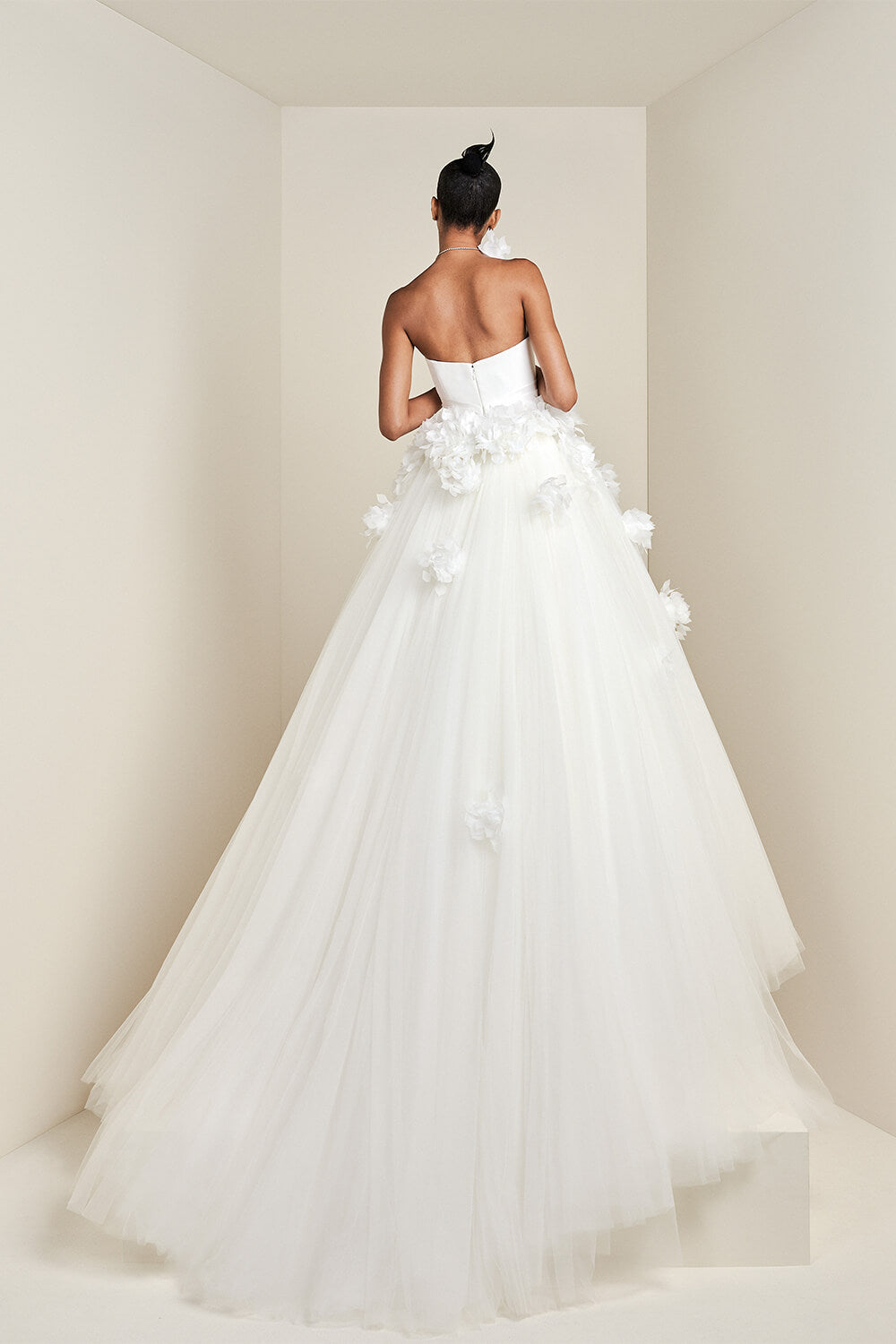 Viktor & Rolf, Strapless Tulle Gown | Esposa